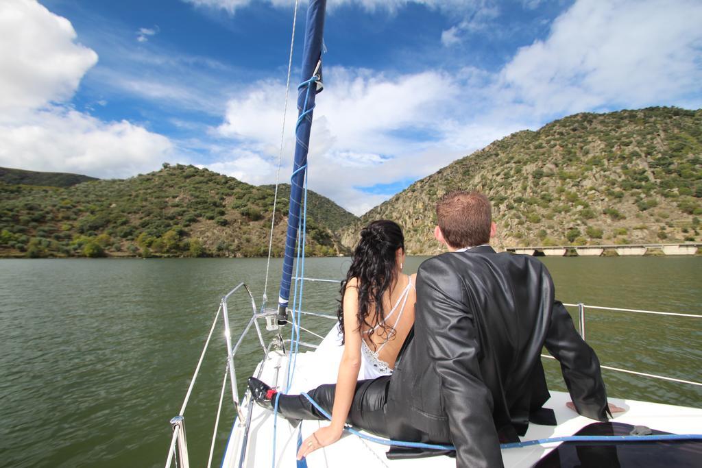 Douro Yacht Charter & Bungalows São João da Pesqueira Exteriér fotografie