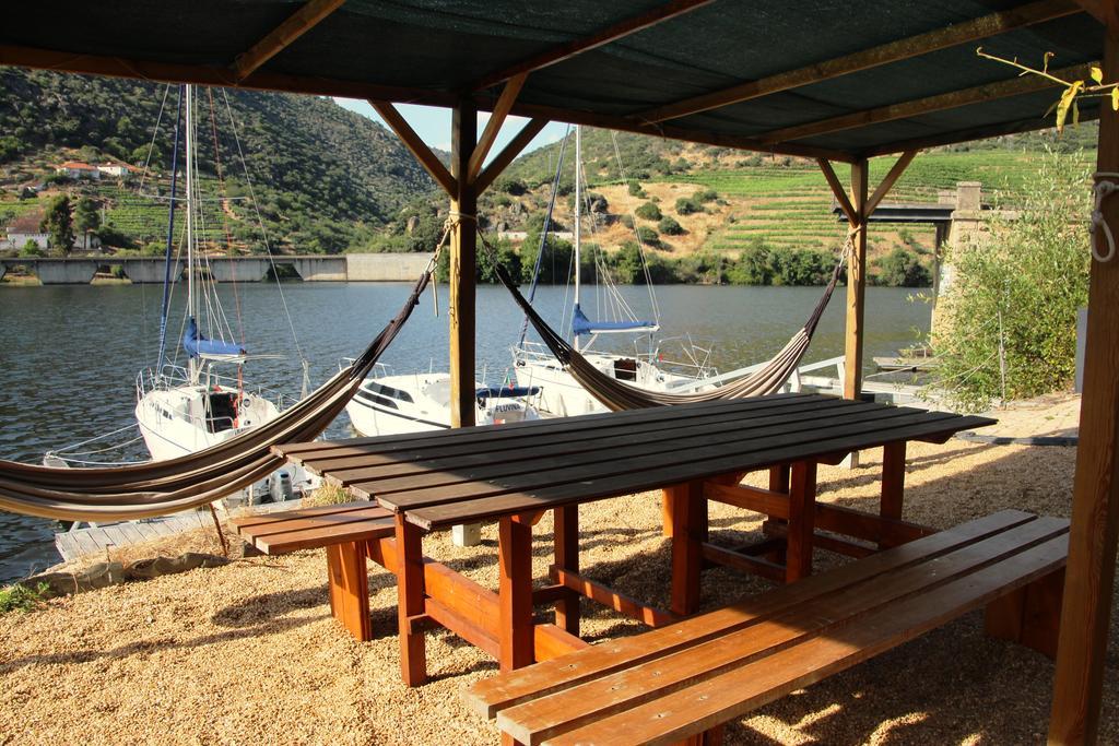 Douro Yacht Charter & Bungalows São João da Pesqueira Exteriér fotografie