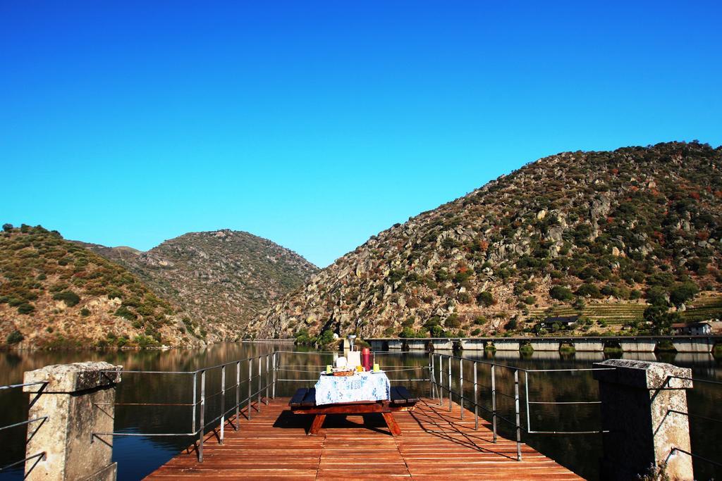 Douro Yacht Charter & Bungalows São João da Pesqueira Exteriér fotografie
