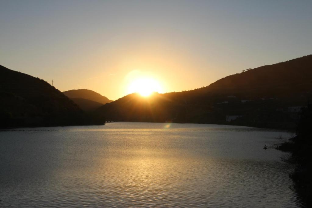 Douro Yacht Charter & Bungalows São João da Pesqueira Exteriér fotografie