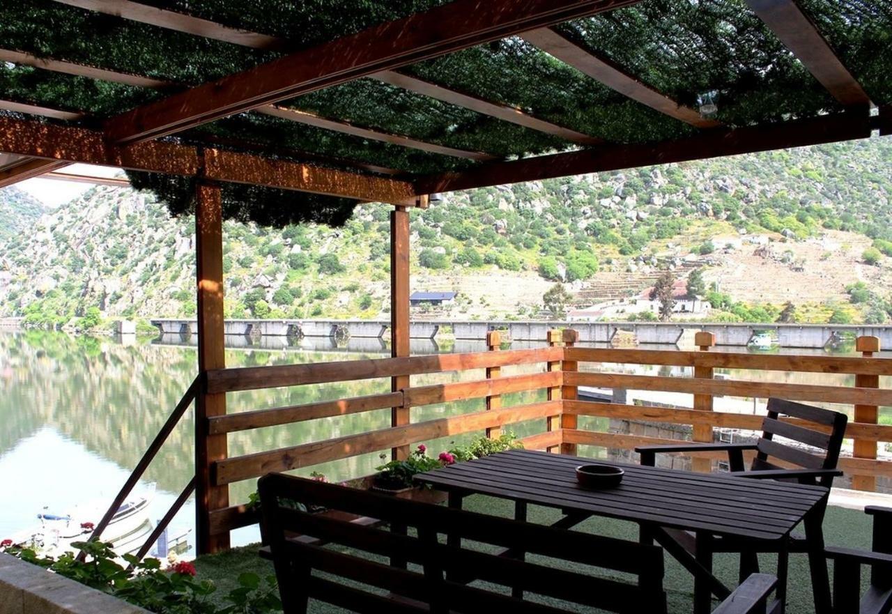 Douro Yacht Charter & Bungalows São João da Pesqueira Exteriér fotografie