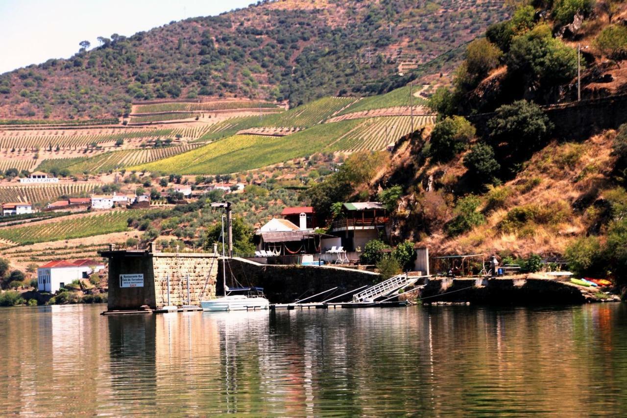 Douro Yacht Charter & Bungalows São João da Pesqueira Exteriér fotografie